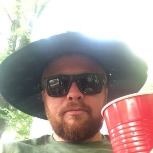 Meet your Posher, Tyler